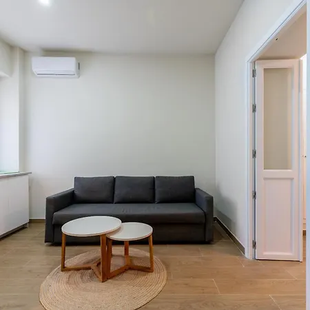 Aoa Triana Loft Апартаменты