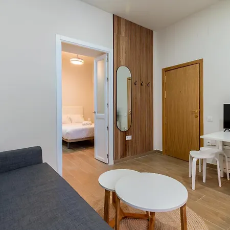 דירה Aoa Triana Loft *