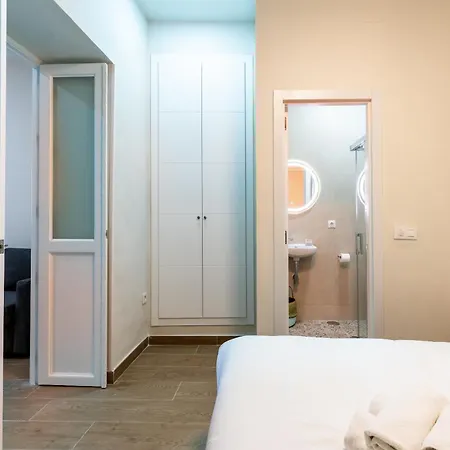 Aoa Triana Loft *